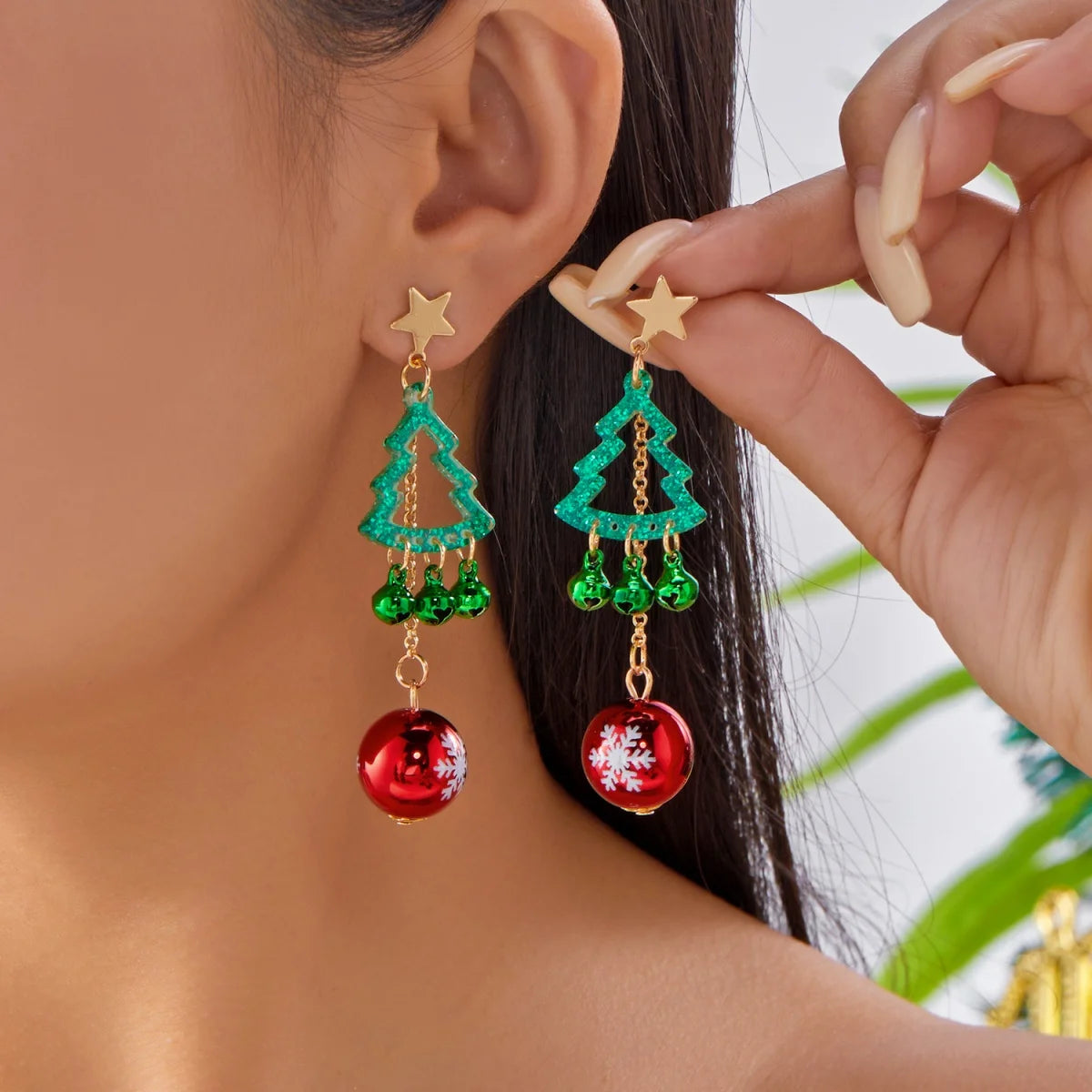 Christmas Holiday Drop Earrings Star Hollow Xmas Tree Bell Snowflake Pattern Round Ball Fringe Earrings For Women Men Jewelry